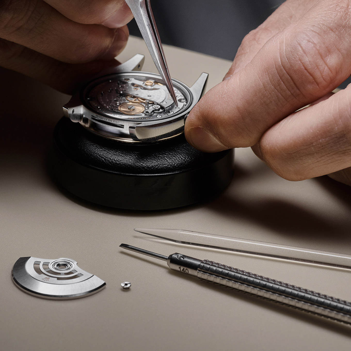 Manually Uploaded/Maria/Rolex/rolex-servicing-procedure-dismantling-of-the-movement_kguzft