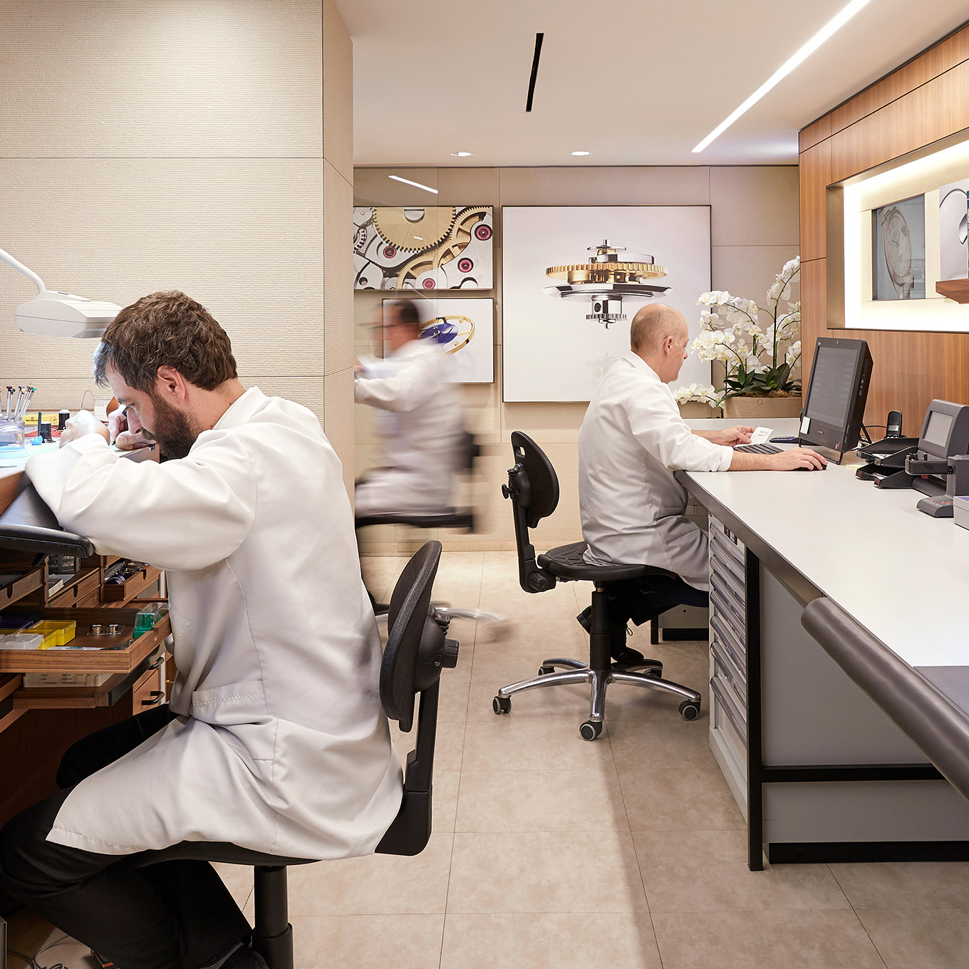 servicing-your-rolex-your-authorized-service-centre_lbftwb